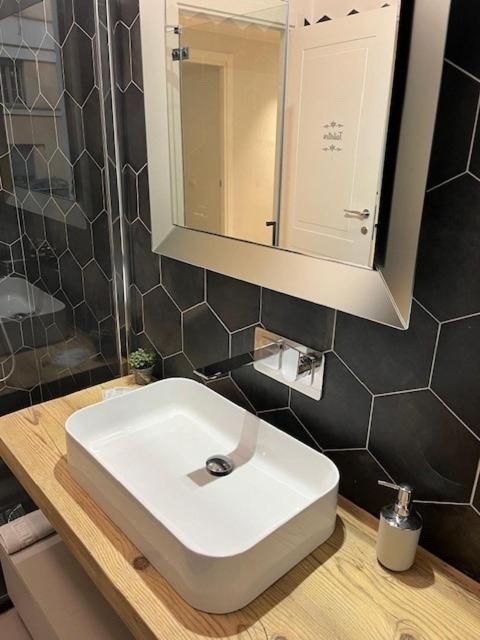 Piazzabolognastay Рим Экстерьер фото
